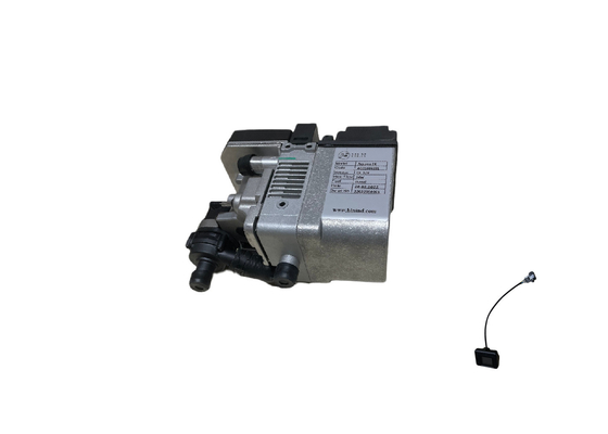 เครื่องทำความร้อนน้ำหล่อเย็นเสริม 5kw 12 โวลต์สำหรับรถจี๊ป Wrangler รถบรรทุกเตียงรถตู้