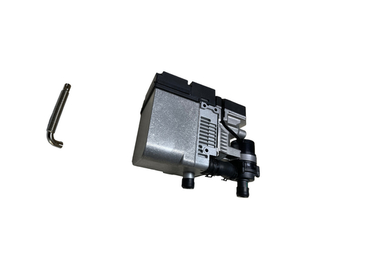 Motorhome Campervan เครื่องทำน้ำอุ่นดีเซลเครื่องทำความร้อนเครื่องยนต์ที่จอดรถ 12v 5kw